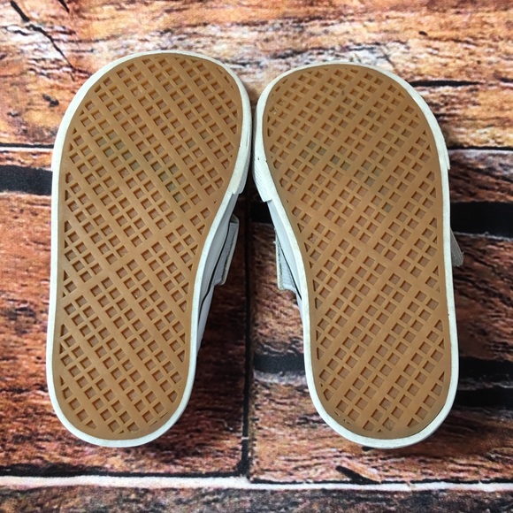 Puma Kinder Fit White Velcro Baby Toddler Sz 5 - Picture 8 of 8